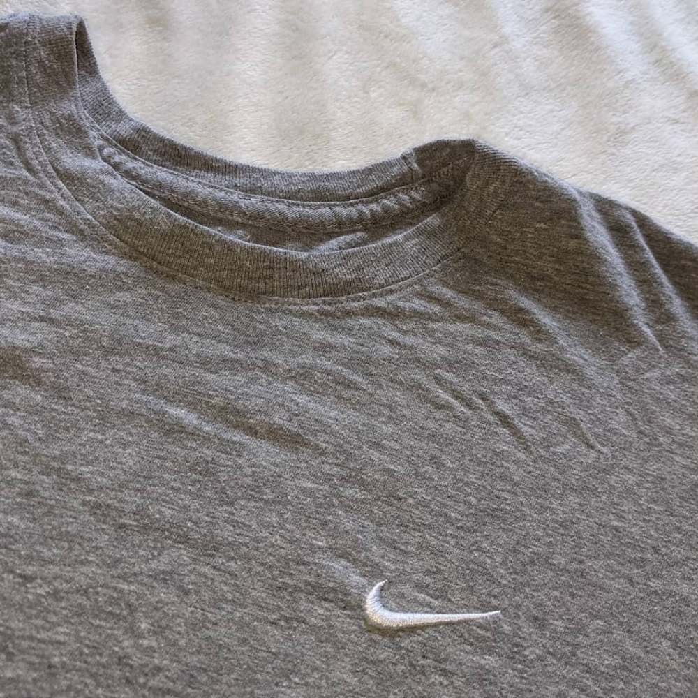 Nike tee